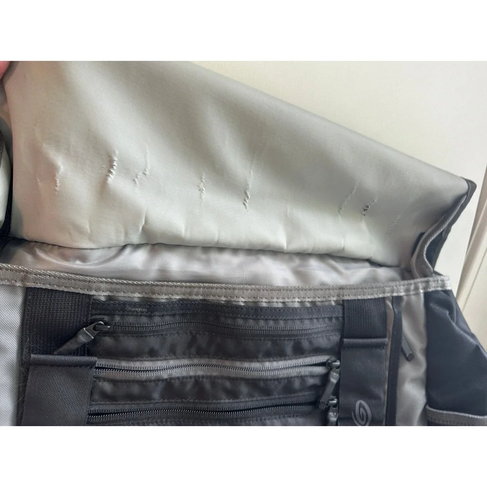 Timbuk2 Command Messenger commuter laptop storage TSA compliant Bag